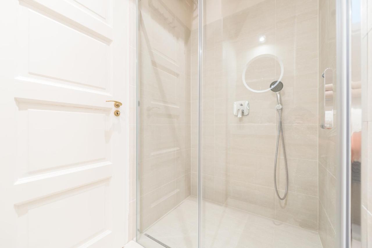 Апартаменты Downtown Heart 3 Bdr, 2 Bath, A/C Будапешт Экстерьер фото