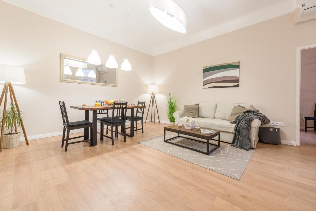 Апартаменты Downtown Heart 3 Bdr, 2 Bath, A/C Будапешт Экстерьер фото
